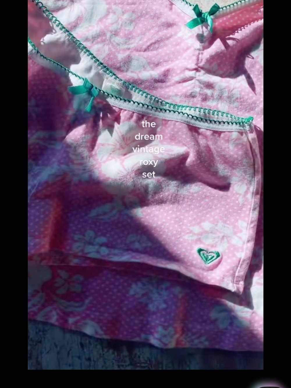 Roxy set